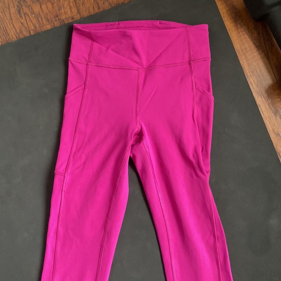 Lululemon Invigorate Leggings in Hot Pink - Picture 3 of 4